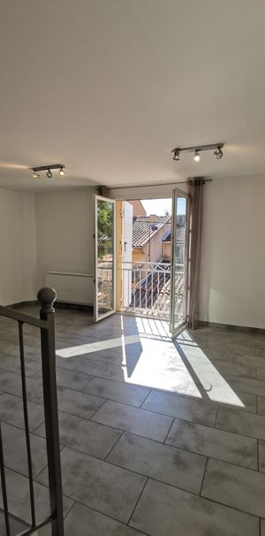 Location Appartement 2 pièces 53m² AIX EN PROVENCE 80ème - Photo 1