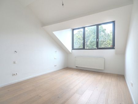 Appartement met twee slaapkamers in Elsene - Photo 4