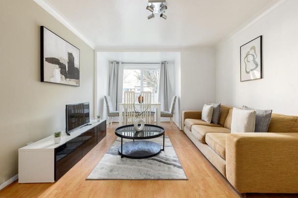 2 bedroom ground floor flat to rent - Photo 1