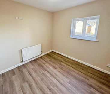 2 bedroom bungalow to rent - Photo 2