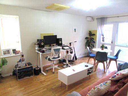 1 bedroom flat to rent - Photo 3
