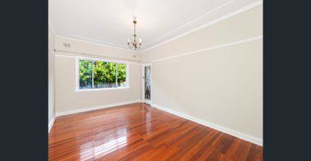 Spacious family home - Photo 3