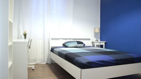 Calle de Francisco Silvela, Madrid, Community of Madrid 28028 - Photo 2