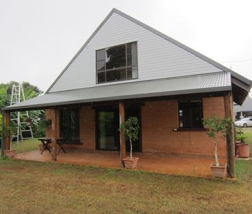 2 Bedroom Rural Cottage - Photo 5