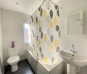 1 bedroom in a house share to rent - Photo 6