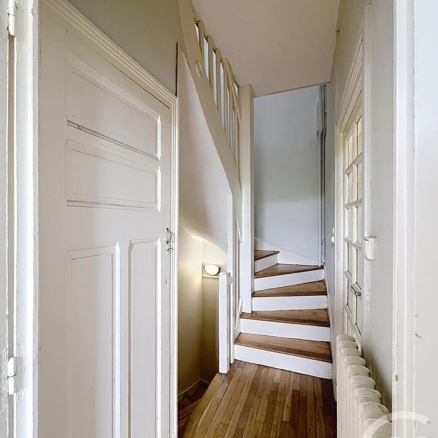 Location Maison 2 pièces 64m² DURTOL 63830 - Photo 1
