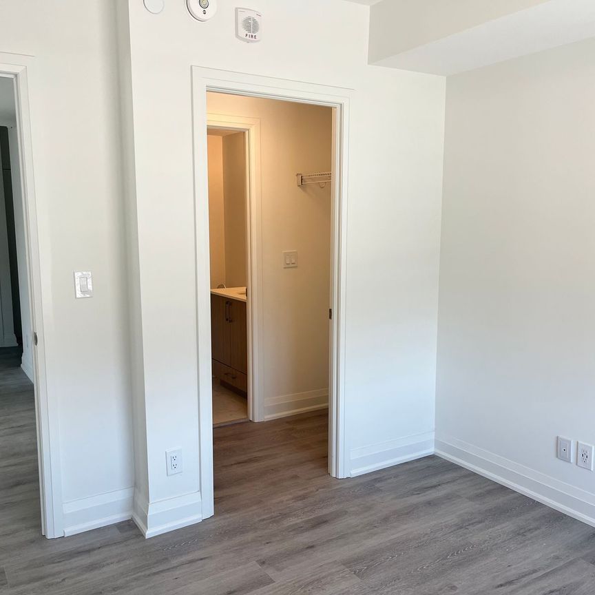 For Lease - 58 Lakeside Terrace Unit# 612, Barrie, Ontario - Photo 1