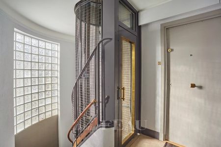 Appartement à louer à Paris 2Ème - Photo 4