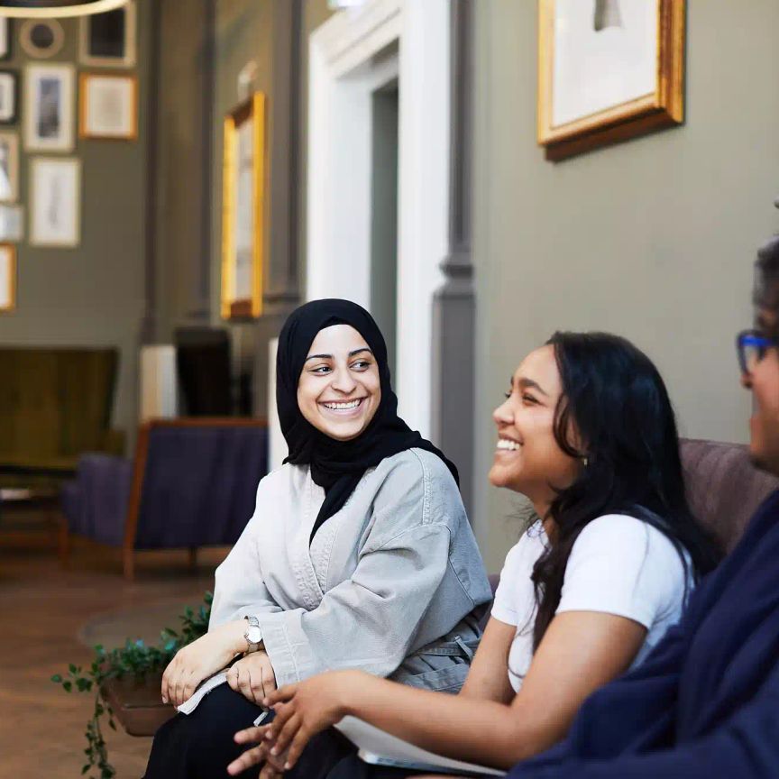 Platinum Studio - Photo 1