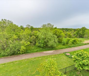 For Lease - 5260 Dundas Street Unit# C408, Burlington, Ontario - Photo 1