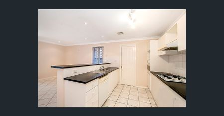 A great family entertainer with smart layout and large yard. - Photo 3