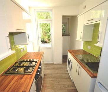 Rochdale Road, Abbey Wood - Photo 4