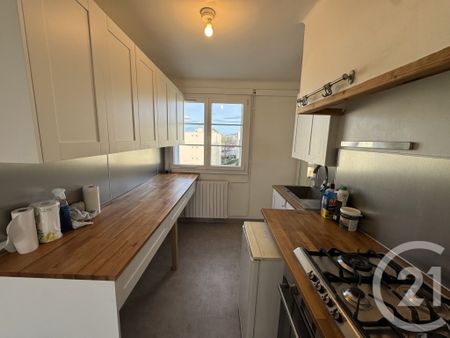 Location Appartement 3 pièces 54m² MARSEILLE 12ème - Photo 4