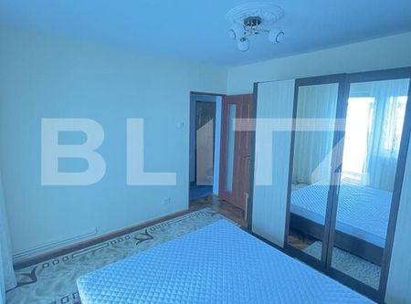Apartament de inchiriat, cu 3 camere, 67 mp, decomandat, parcare zona Marsti - Fotografie 4