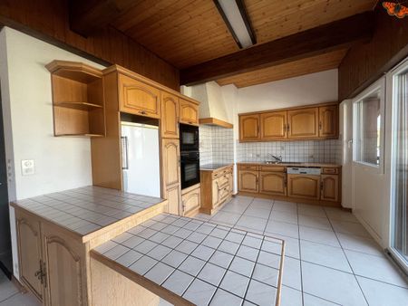 ATYPICAL FINE - 5 ½ ROOMS IN CHÂTEL-ST-DENIS! - Photo 2