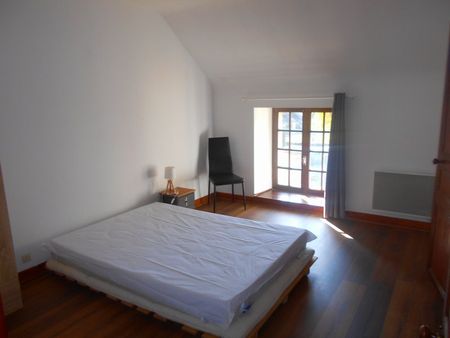 Location Appartement 2 pièces 55m² ISSOUDUN 36100 - Photo 3