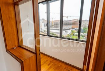 Apartamento T4 em Porto