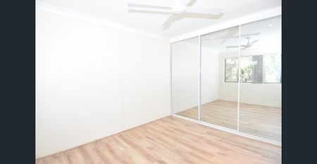 Modern, Light-Filled Apartment - Photo 4