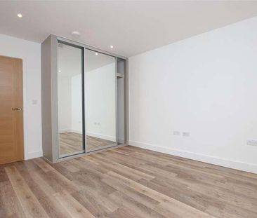 Johanna House, Mulberry Park, Bath, BA2 - Photo 2