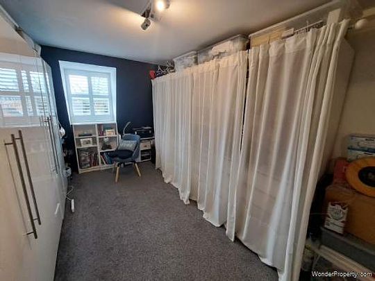 2 bedroom property to rent in St Helens - Photo 1