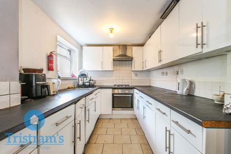 6 bed End Terraced House for Rent - Photo 3