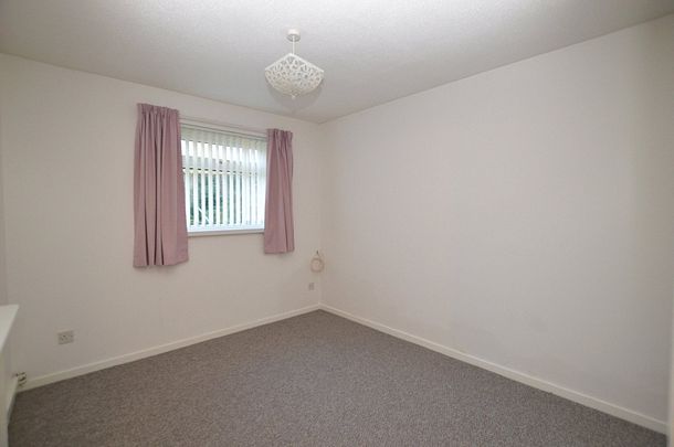 Kitter Drive, Staddiscombe, Plymouth, PL9 - Photo 1