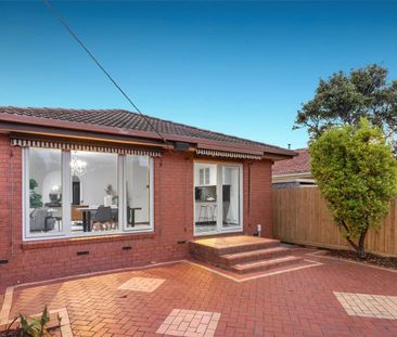 1/15 Coorigil Road, Carnegie VIC 3163 - House For Rent | Domain - Photo 3