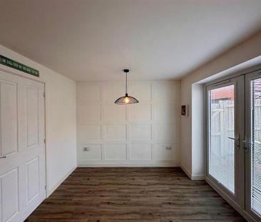 3 bedroom detached house to rent - Photo 5