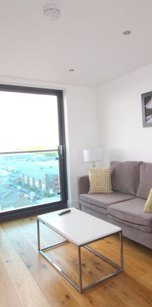 Station Road, Hayes, UB3 4FQ - Photo 1