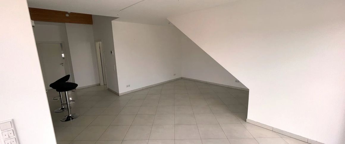Penthousewohnung mit Dachterrasse im Zentrum von Merzig - Photo 1