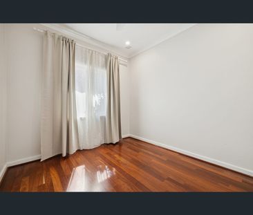 60 Francis Avenue, Karrinyup, WA 6018 - Photo 6