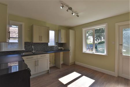 2 bedroom bungalow to rent - Photo 5