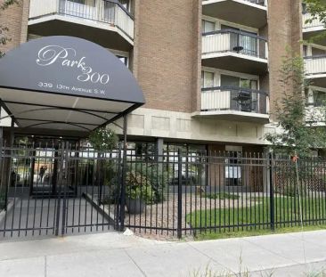 ONE BEDROOM - HEART OF DOWNTOWN - GYM,SAUNA, POOL | 607 - 339 13 Ave SW, Calgary - Photo 1