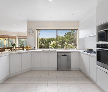 13 Robinson Street, Clayton VIC 3168 - House For Rent | Domain - Photo 6