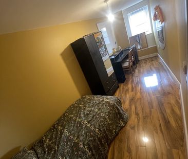 Room in a Shared Flat, London, CR0 - Photo 1