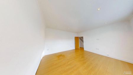 5 bedroom terraced house to rent - Photo 5