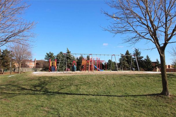 For Lease - 4675 Metcalfe Avenue Unit# 1704, Mississauga, Ontario - Photo 1