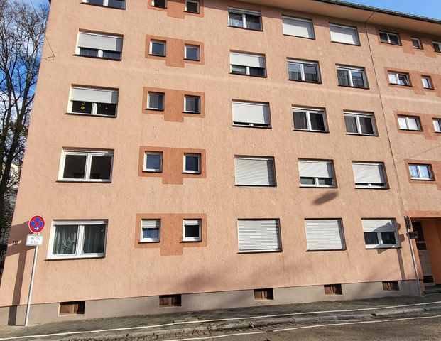 mit etwas Rheinblick- Rheinvillenstr. 11 \ 1. Obergeschoss \ Obj. links - Photo 1