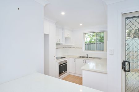 4/14 Anne Street, Port Macquarie NSW 2444 - Townhouse For Rent | Domain - Photo 3