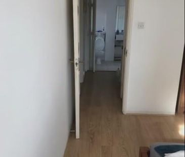 2 bedroom maisonette to rent - Photo 3