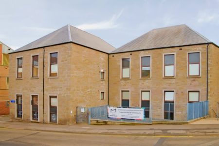 Double Bed Flat - Photo 4