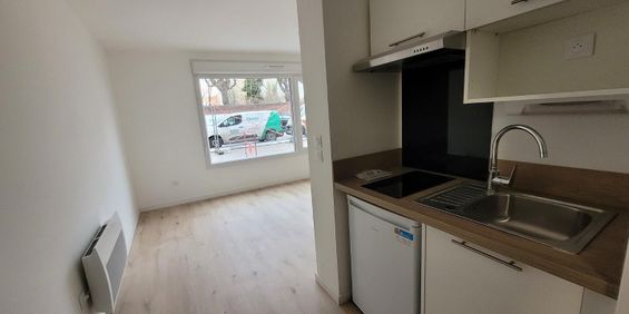 location Appartement T1 DE 24m² À LOOS - Photo 3