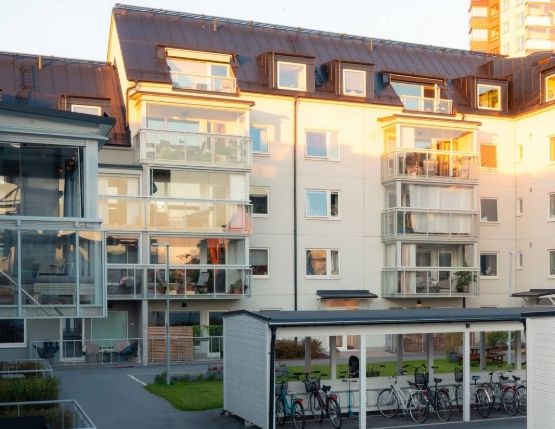 Fotbollsvägen 24 - Photo 1