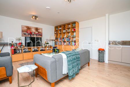 2 bedroom apartment to rent - Photo 2