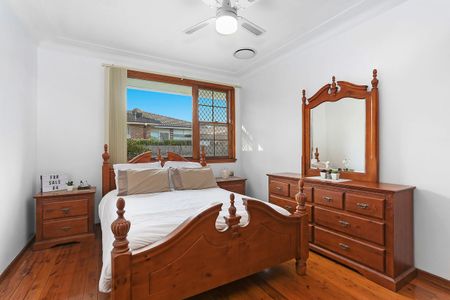 VILLA IN PRIME LOCATION ! - Photo 3