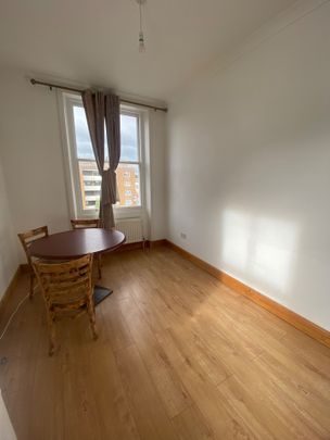 3 Bed Flat, Saint Gabriel's House, BN2 - Photo 1