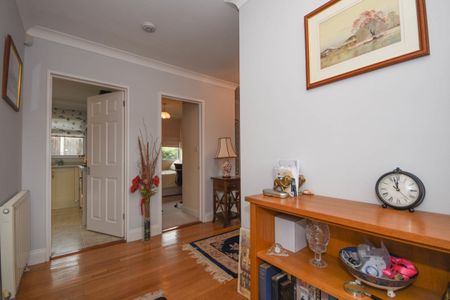 Lewis Close, Shenfield - Photo 5