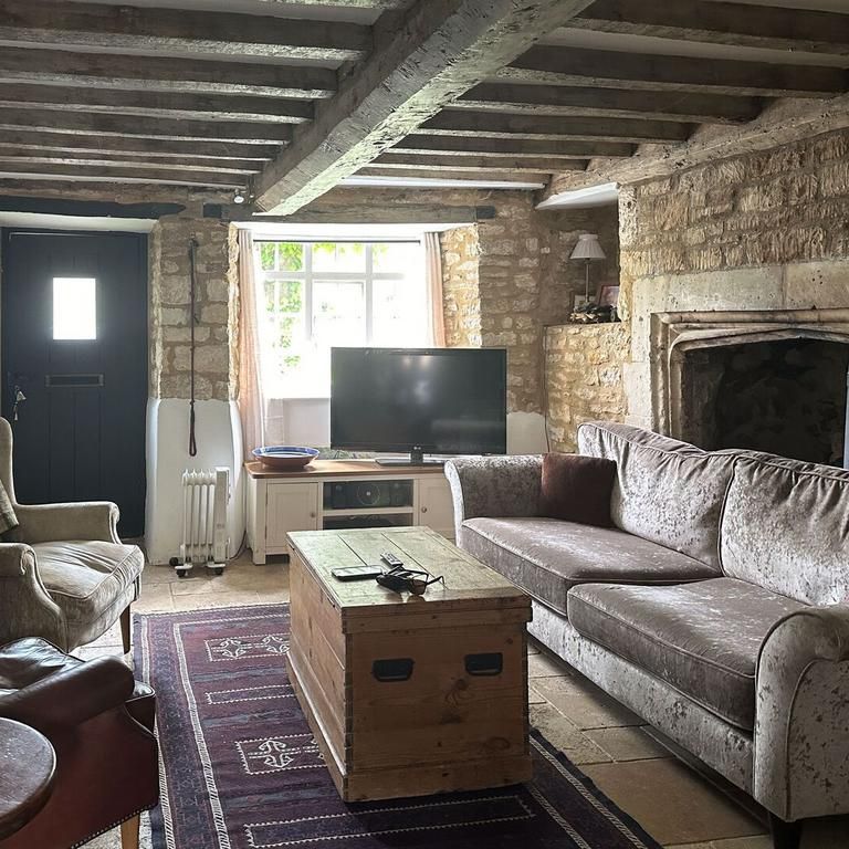 2 bedroom cottage to rent - Photo 1