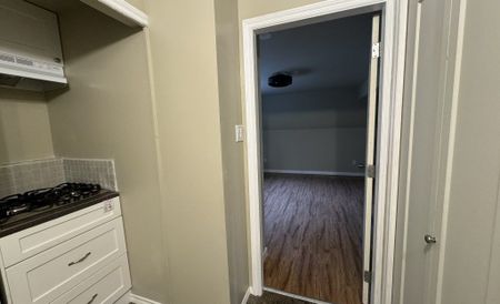 3788 Howden Drive – Lower - Photo 2