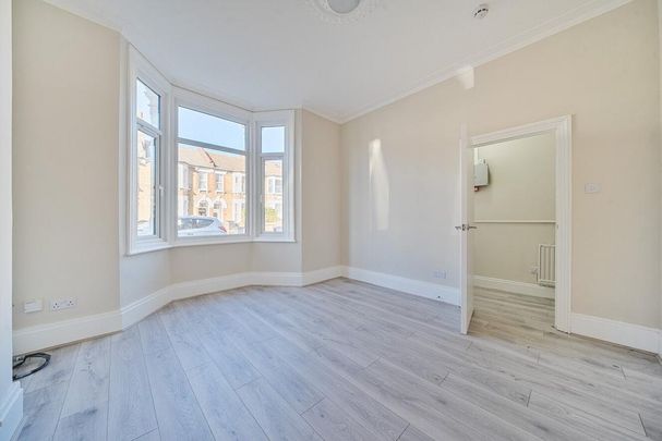 4 bedroom terraced house to rent - Photo 1